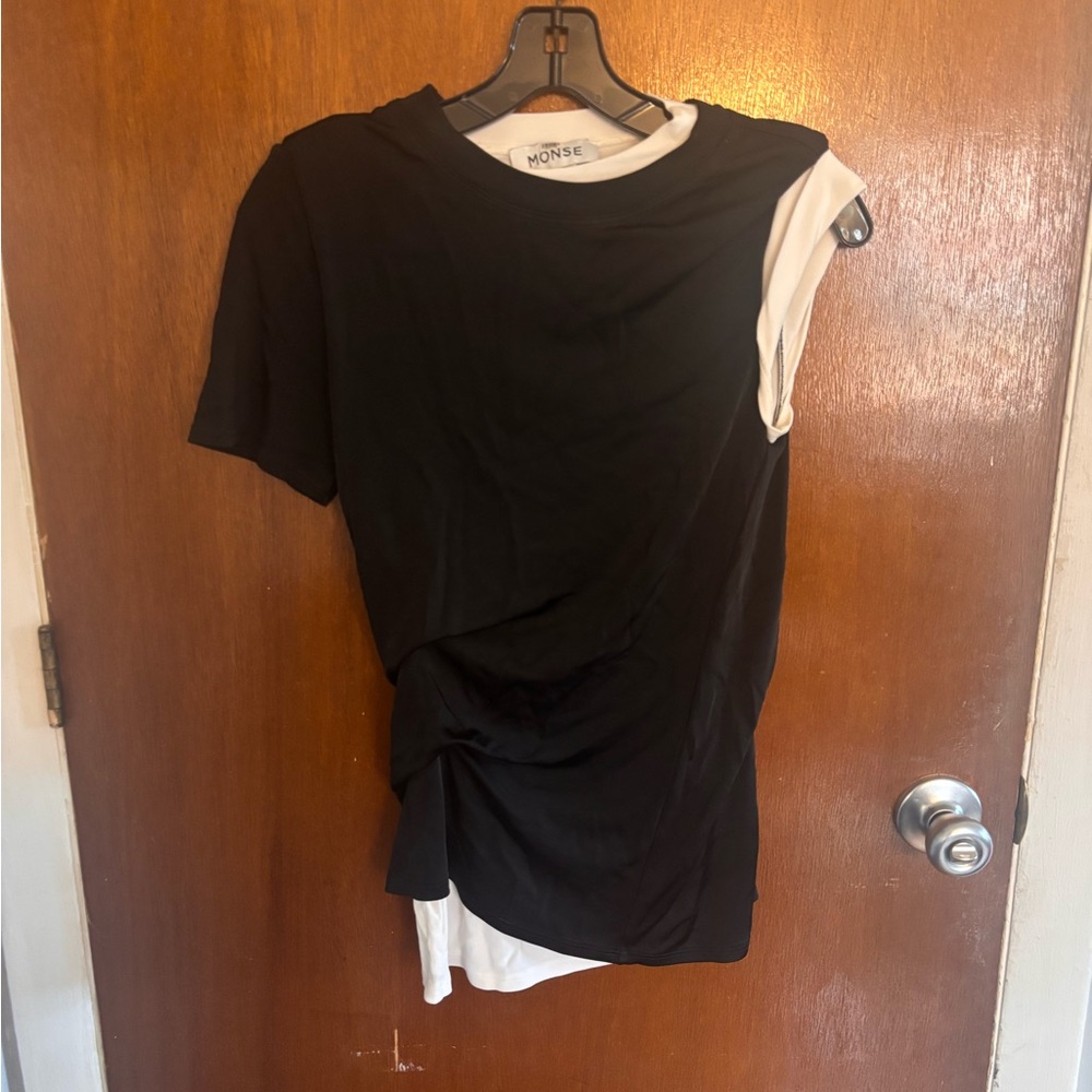 MONSE Asymmetrical Black and White Tee